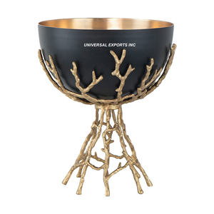 Cuenco de chocolate elegante de metal con soporte dorado Cuenco dulce de lujo de alta calidad Cuenco de chocolate nuevo con estilo clásico - Product Image 2