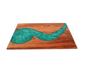 Elegante tabla de cortar de madera y resina para servir y exhibir Tabla de cortar de resina epoxi y madera maciza de diseñador a bajo precio - Product Image 3
