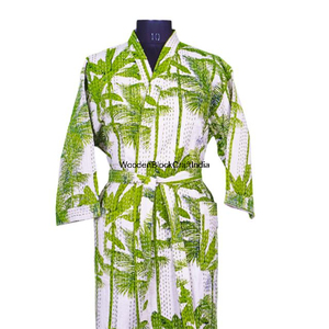 Veste Kimono Kantha légère faite à la main avec motif floral au genou pour la superposition et le temps chaud dessiné à la main - Product Image 3