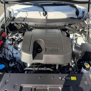 2024 Land Rover Defender I6 3-0L mhev Luxury SUV/CROSSOVER ที่มีมาตรฐานสูง5ที่นั่งและเครื่องยนต์สูบอัตโนมัติ - Product Image 6