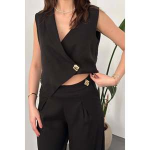ชุดเสื้อกั๊กและกางเกงขายาวสีดำแบบอสมมาตร - สีดำ - Product Image 4