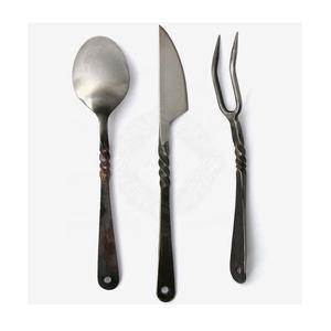 Couverts en acier de qualité alimentaire, couteaux et cuillère, fourchette et ensemble de couverts modernes en métal noir torsadé à col rond, mat/miroir occidental - Product Image 1