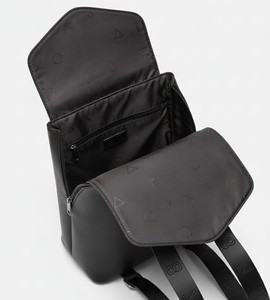 Sac à dos de voyage minimaliste pour femme en cuir véritable noir à motif bonbon avec fermeture éclair résistant à l'eau 20-36L Sac à dos structuré - Product Image 1