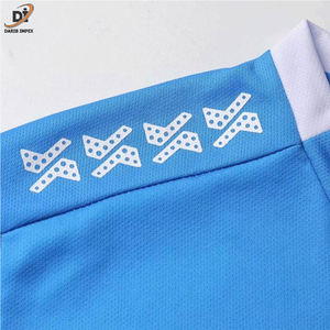 Uniformes de Fútbol Transpirables 100% Poliéster, Conjuntos de Uniformes de Fútbol para Entrenamiento, Venta al por Mayor, Personalizables con Nombre de Equipo - Product Image 6