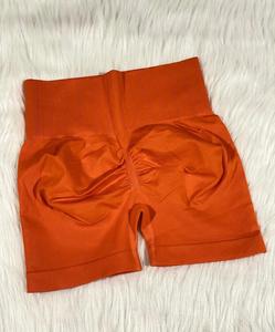 Short de fitness personnalisé pour femmes à haute élasticité taille haute motif solide leggings de yoga à séchage rapide respirant confortable court - Product Image 6