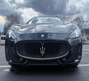 MASERATI GRANTURISMO SPORT COUPE 2015 D'OCCASION CÔTÉ GAUCHE/CÔTÉ DROIT - Product Image 1