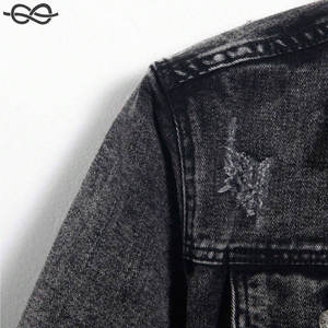 Veste en jean à manches longues pour hommes en coton foncé uni noir style rappeur gris foncé poche boutonnée déchiré coupe régulière - Product Image 2