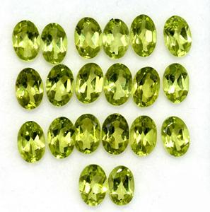 
 
 
 Piedras de Peridoto Naturales al por Mayor, Corte Ovalado, Piedras Preciosas Verdes para Joyería - Alta Calidad, Tamaños y Formas Personalizables - Product Image 1