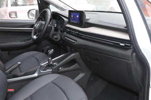 SUV Compacto Usado de Gasolina 2026, 5 Puertas, 5 Asientos, Tracción en las Cuatro Ruedas/AWD, Volante a la Izquierda, para Exportación - Product Image 4