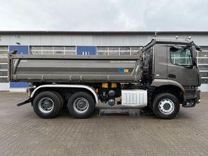 Mercedes-Benz Arocs 2646 6x4 Ribaltabile a Tre Lati con Motore a Combustione Interna Euro6c, Potenza 335 kW (455 CV) - Product Image 4