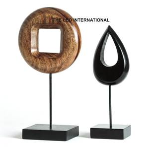 Esculturas Modernas de la India, Base de Mármol y Metal de Aluminio, Forma de Árbol, Acabado Dorado, Estilo Elegante, Hechas a Mano - Product Image 5