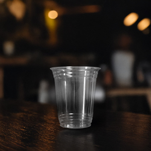 Vasos Desechables de PP de Pared Simple Transparentes de 12/16/20/24 oz de Vietnam Quang Quan, con Logotipo Personalizado para Bebidas Calientes/Frías - Product Image 5