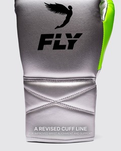 Gants de boxe en cuir gris de qualité supérieure avec fermeture auto-agrippante, antidérapants, à doigts entiers, à lacets, utilisés pour le Muay Thai et les arts martiaux - Product Image 6