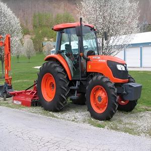 รถแทรกเตอร์คูโบต้า LX3520DTN ปี 2025 ขับเคลื่อน 4 ล้อ 80 แรงม้า แบบเดินตาม พร้อมเกียร์ขับเคลื่อน สำหรับงานเกษตรกรรม พร้อมหลังคาสำหรับทำงานในไร่นา - Product Image 1