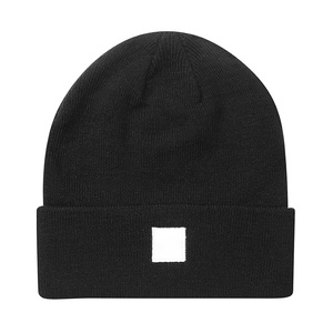 Bonnet en tricot unisexe avec motif de flamme tendance, logo personnalisé, pour un style streetwear, mode de rue d'hiver, bonnet jacquard vierge - Product Image 1