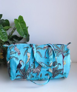 Turquoise Safari Print Weekender Bag Boho Quilted Overnight Duffle Bag Sport Style avec Haute Qualité Grande Capacité Durable - Product Image 3