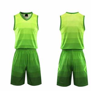 Personalized Private Label <b>Light</b> Weight Breathable Basketball Uniform Customized Double Sided Mesh Basketball Uniform - Product Image 3