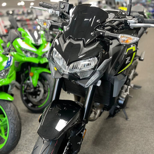Prix réduit Kawasaaki Z900 2024 disponible pour l'expédition dans le monde entier - Product Image 1