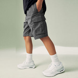 Shorts cargo pour hommes, dernière tendance, couleur grise, streetwear, cordon de serrage à la taille, denim, avec design et taille personnalisés - Product Image 3