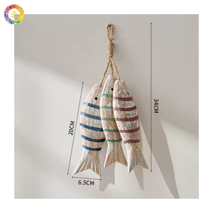 Adorno decorativo hecho a mano de pescado de madera respetuoso con el medio ambiente, diseño elegante para centros turísticos de vida costera - Product Image 1
