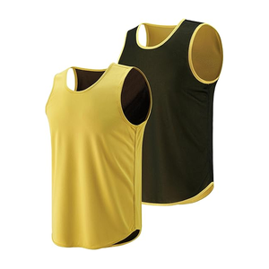 Uniforme de Baloncesto Personalizado de Alta Calidad – Camiseta y Pantalones Cortos Sublimados 100% Poliéster - Product Image 5