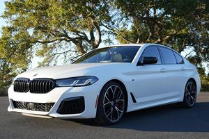 2023 B M W M550i xDrive กล่องเกียร์รถยนต์ระยะทางต่ำ, กล่องเกียร์อัตโนมัติแบบนุ่มนวลสภาพก๊าซ/ไฟฟ้า - Product Image 4