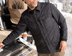 Top des chemises matelassées à la mode fabricant de chemises matelassées légères avec lune logo personnalisé hommes femmes - Product Image 6