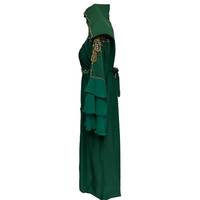 Élégante robe de soirée longue en mousseline verte, style abaya, avec broderies perlées, manches à volants, col à capuche et ourlet évasé, coupe portefeuille