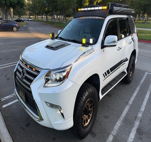 2018 G.X 460 V.8 Power Premium - Product Image 1