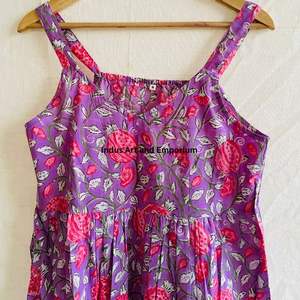 Hermoso Vestido Estampado Floral en Bloques de Algodón, Vestido para Uso Casual, Vestido Estampado a Mano - Product Image 6