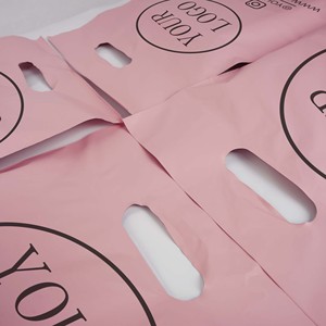 Buste per Spedizione Vestiti in <span class=keywords><strong>Plastica</strong></span> con Logo Personalizzato Stampato Buste Impermeabili in Polietilene con Manico - Product Image 4