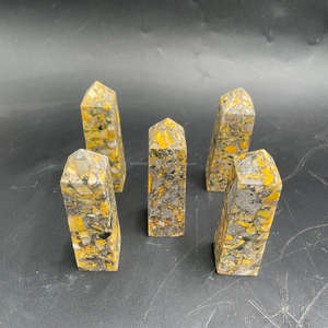 Wholesale High Quality Natural Indonesia Bumble Bee Jasper Obelisk Resin Gemstones Handicrafts Healing Crystal 2,5X2,5X9cm - Product Image 4
