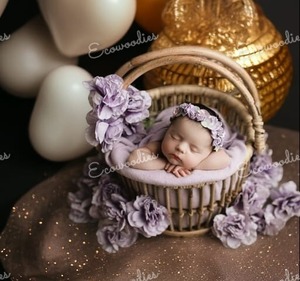 Fotografía de bebé recién nacido posando cesta de ratán tejida Vintage bebés sesión de fotos bebé recién nacido Prop cesta bebé dormir cesta - Product Image 1