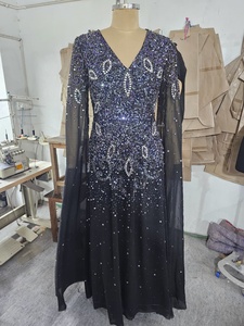 Robe de bal de soirée de luxe manches longues de haute qualité broderie de paillettes perlées motif floral forme de corps longue antistatique - Product Image 3