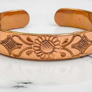 Handmade Pure <b>Copper</b> High Quality Unique Magnetic Cuff Unisex Bracelets Direct Sale Hammered Customized Color Design - Product Image 4