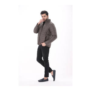 Chaqueta de Invierno Acolchada para Hombre con Logotipo Personalizado, de Alta Calidad, Impermeable, Cortavientos, Transpirable, con Capucha, Tallas Grandes, Estilo Urbano - Product Image 6