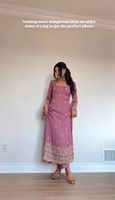 Ensemble prêt-à-porter en faux georgette avec broderies de designer, comprenant un haut, un pantalon et un dupatta.