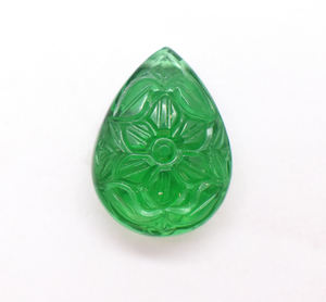 19,10 CTS Laboratorio tallado a mano Tallas de flores de Esmeralda Laboratorio en forma de pera Esmeralda Tallas en ambos lados 20X16mm - Product Image 4