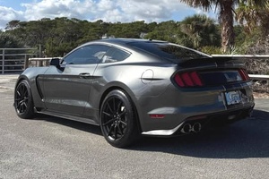 Ford Mustang Shelby GT350 19,300ไมล์6สปีดคู่มือสะอาดสุดๆพร้อมการดัดแปลงพวงมาลัยซ้าย