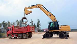 รถขุดตีนตะขาบ Caterpillar รุ่น M320 คุณภาพสูง นำเข้าจากญี่ปุ่น แท้ มือสอง เครื่องยนต์ Hitachi Kawasaki น้ำหนัก 38 ตัน ปี 2022 ขนาดกลาง - Product Image 4