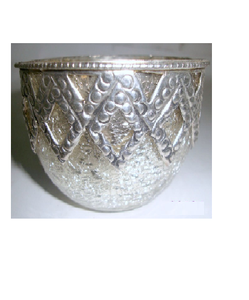 Laiton clair décoratif fini argent et verre votif pour la décoration de la maison - Product Image 1