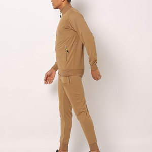 Ventes en gros à bas prix, survêtements de sport pour hommes respirants, nouveaux, best-sellers, look haut de gamme, survêtements de sport pour hommes - Product Image 2