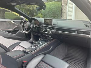 2019ออดี้ RS5ซีดาน V6แฝดเทอร์โบที่มีอุปกรณ์สูงการปรับแต่งสมรรถนะ8สูบกระปุกเกียร์อัตโนมัติด้านซ้ายหนังสีดำ - Product Image 2