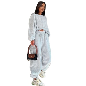 ชุดสเวตเชิ้ตสั้นเอวสูงคอกลมและกางเกงขายาวแฟชั่นแนวสตรีท2ชิ้นสำหรับฤดูหนาว/ฤดูใบไม้ร่วง - Product Image 3