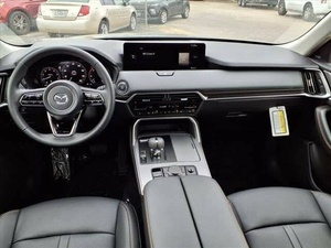 2025 asequible mMaz-da 3,3 0 Turbo Premi um AWD - Product Image 3