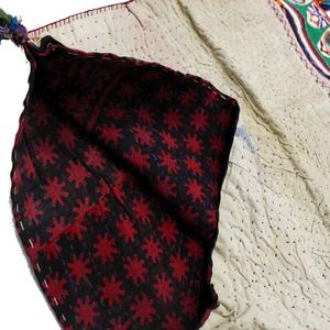 Antique 1960s Vintage cousu à la main Kantha, Banjara Dowry Bag/Taie d'oreiller - Product Image 1