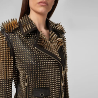 Chaqueta de Mujer Personalizada, Transpirable, con Tachuelas Doradas, de Lona y Piel de Oveja, con Cuello Mao, Manga Corta, Estilo Biker, Rock, Punk