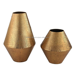 Vase à fleurs en métal fait à la main pour décoration de table, décoration de mariage, cadeau d'art, style moderne - Product Image 6