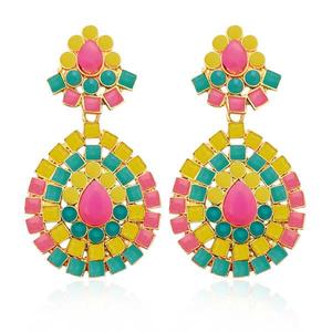 Kriaa Vintage Trendy Stud Boucles d'oreilles multicolore Pota Stone Danglers avec motif coeur 1304957B pour la fête - Product Image 1