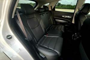 ใช้ lhd/rhd 2023กำเนิด GV70 2.5T AWD แล้ว - Product Image 3